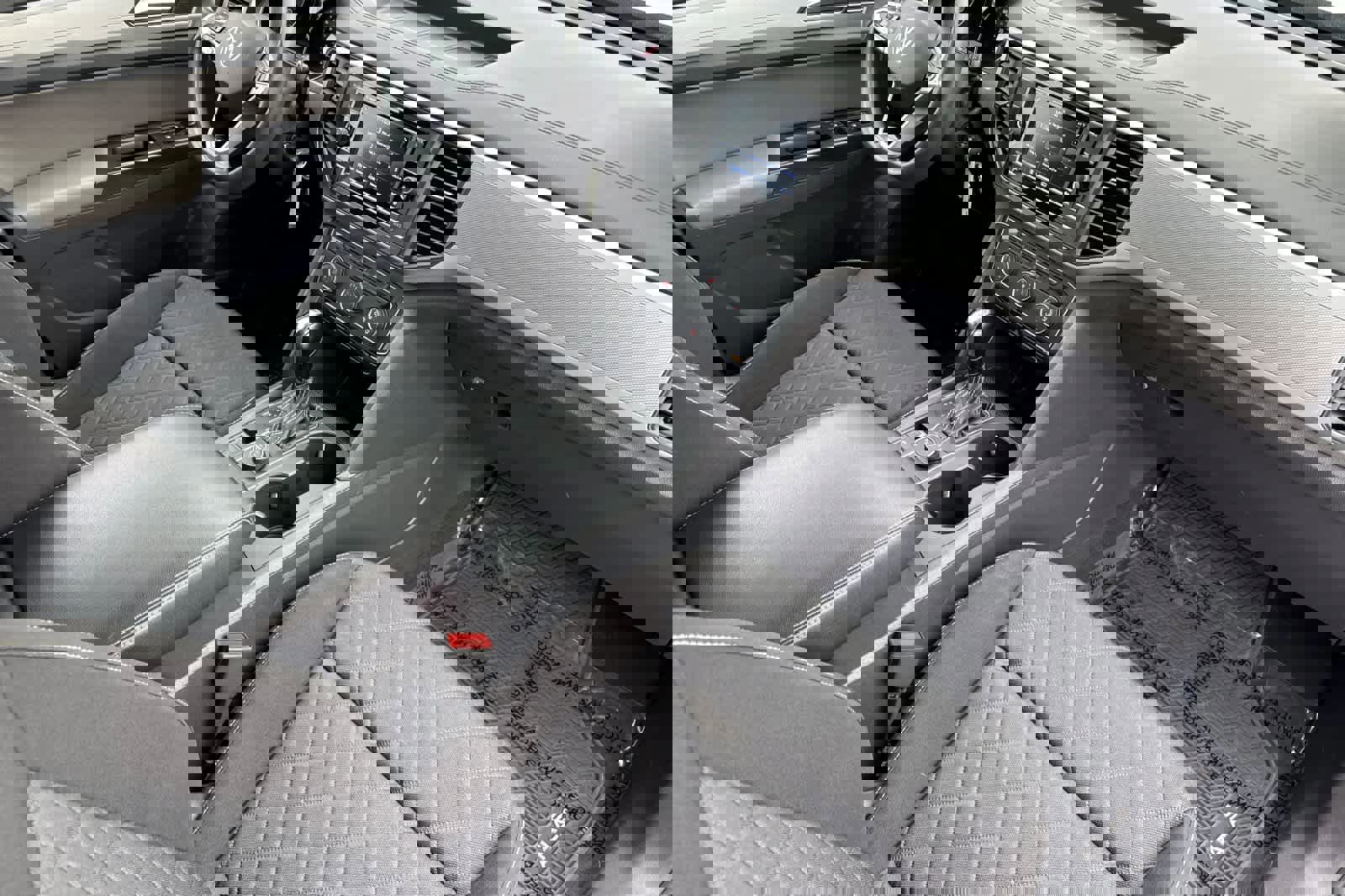 Used 2021 Volkswagen Atlas Cross Sport S image 16