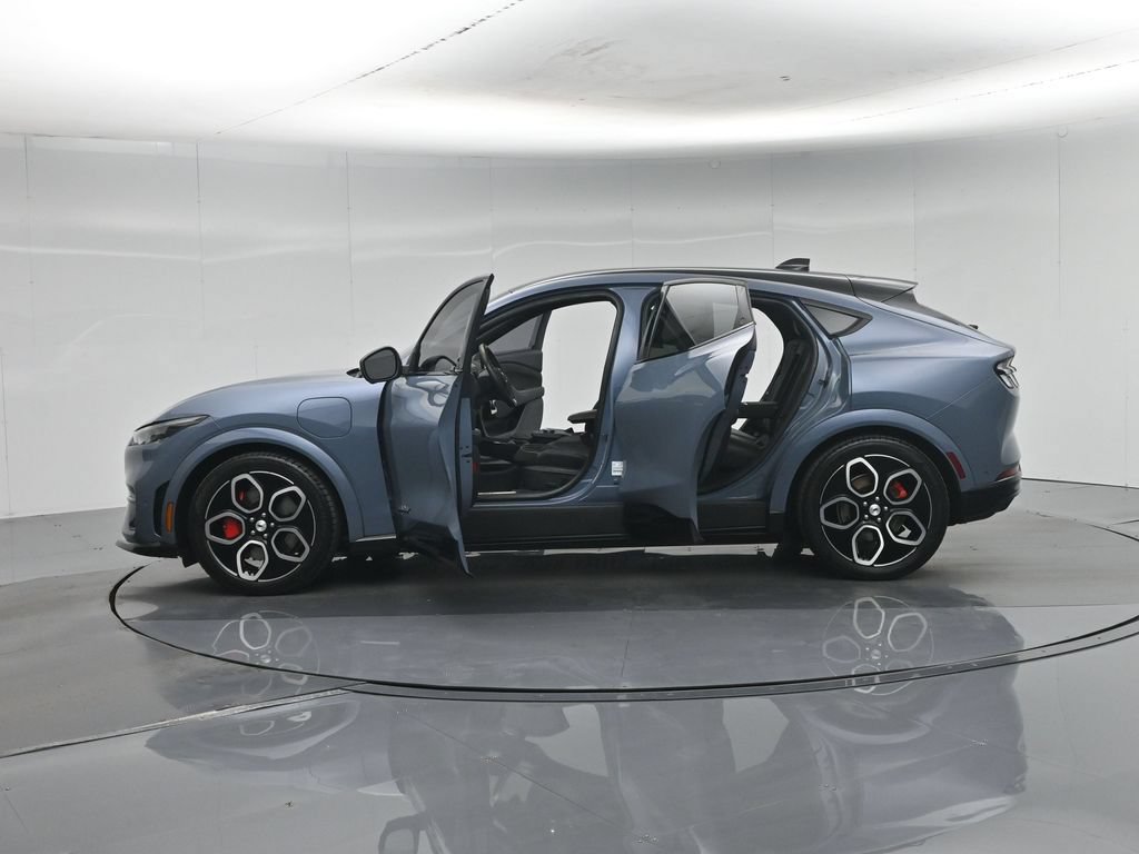 Certified 2023 Ford Mustang Mach-E GT AWD/4WD image 5