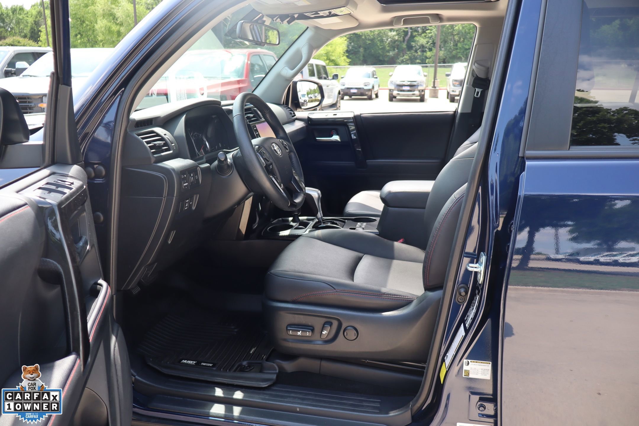 Used 2022 Toyota 4Runner TRD Off-Road Premium w/ Moonroof Package AWD/4WD image 26