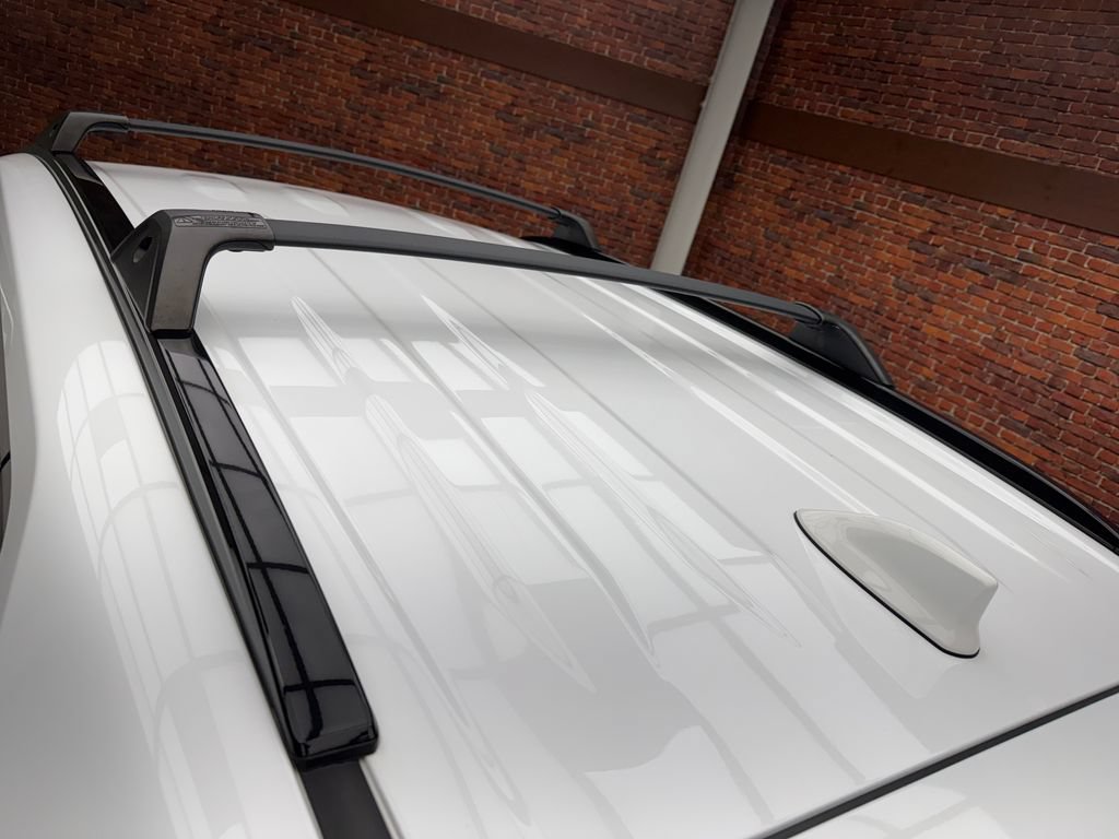 Used 2021 Toyota RAV4 XLE FWD image 26