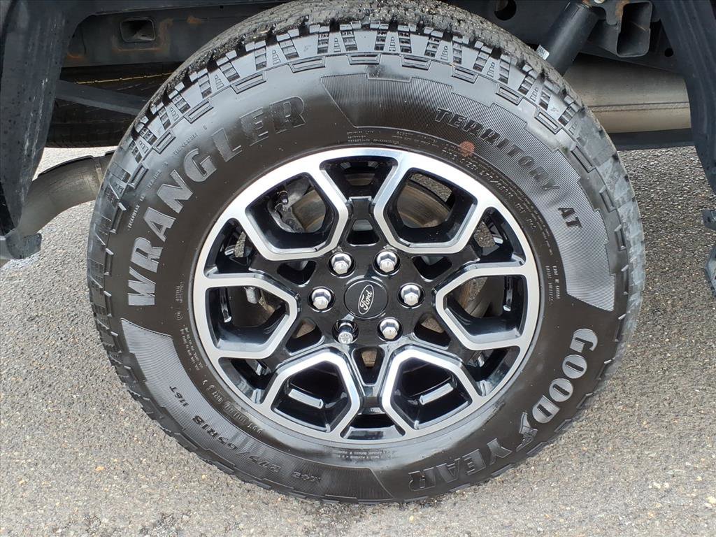 Certified 2022 Ford F150 XLT w/ Equipment Group 302A High image 8