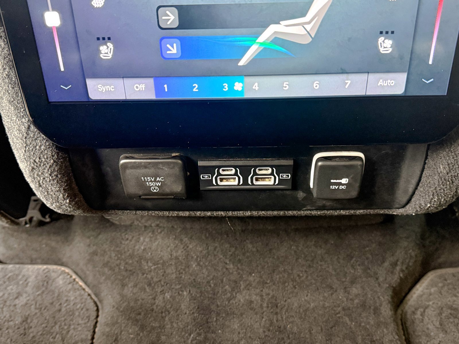 Used 2023 Jeep Grand Wagoneer Series III image 23