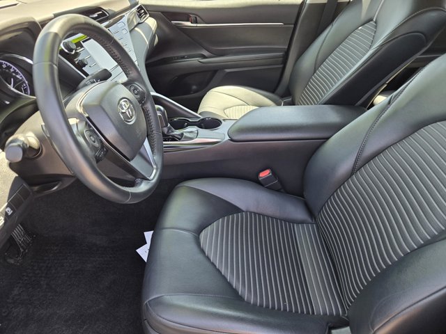Used 2020 Toyota Camry SE FWD image 20