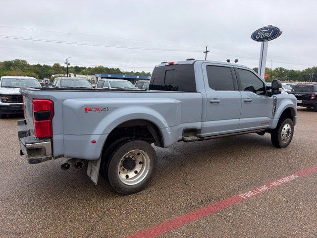 Certified 2025 Ford F450 Lariat w/ Lariat Ultimate Package AWD/4WD image 14