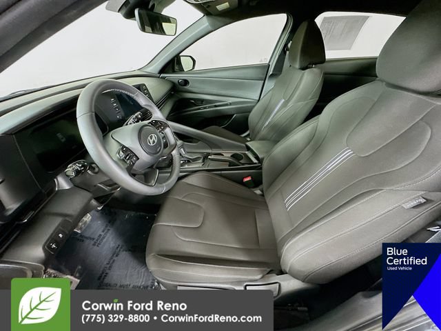 Used 2025 Hyundai Elantra Sport FWD image 23