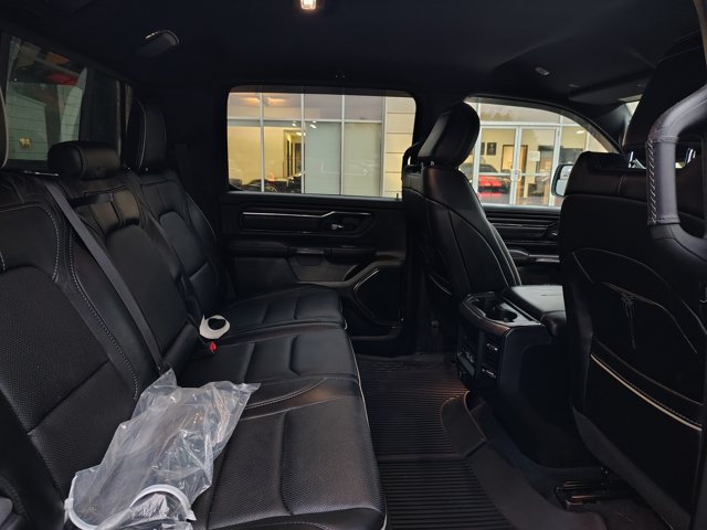 Used 2022 RAM 1500 Limited AWD/4WD image 17