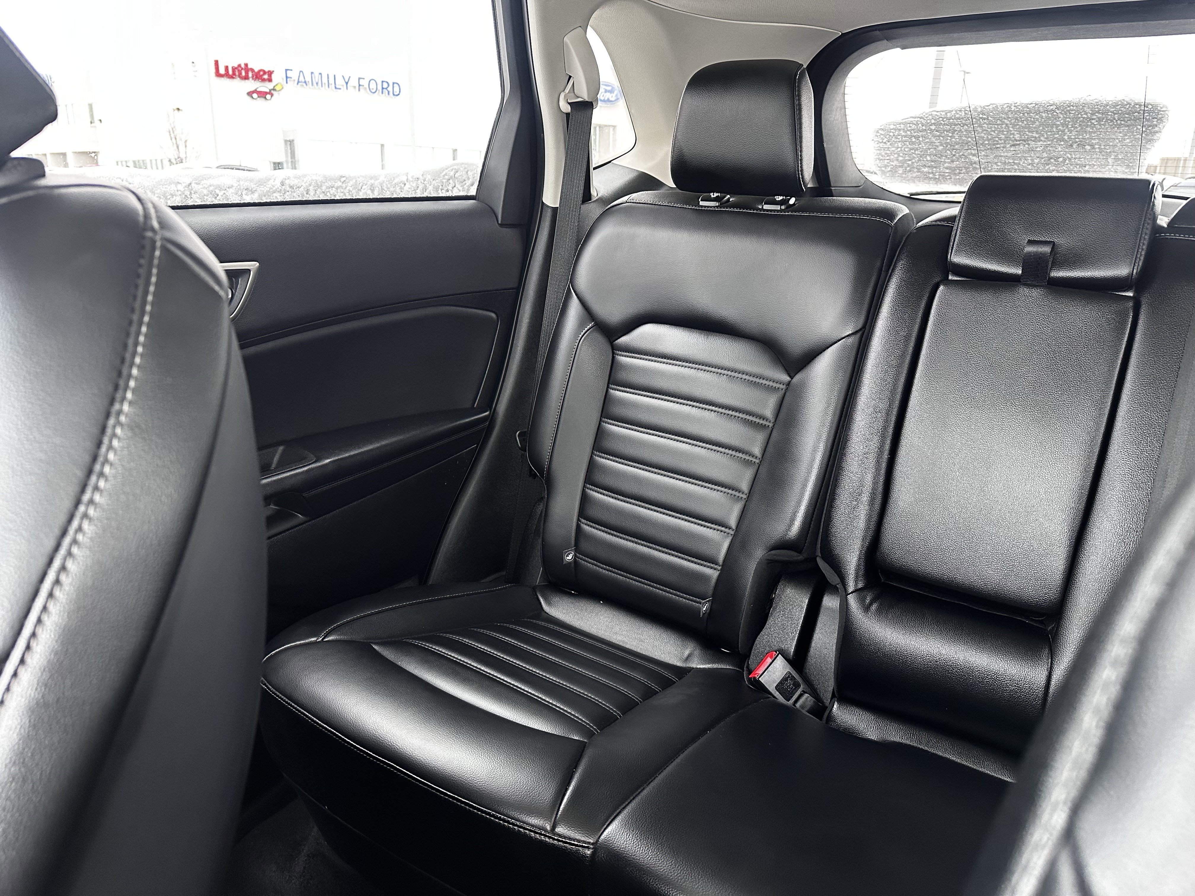 Certified 2024 Ford Edge SEL image 12