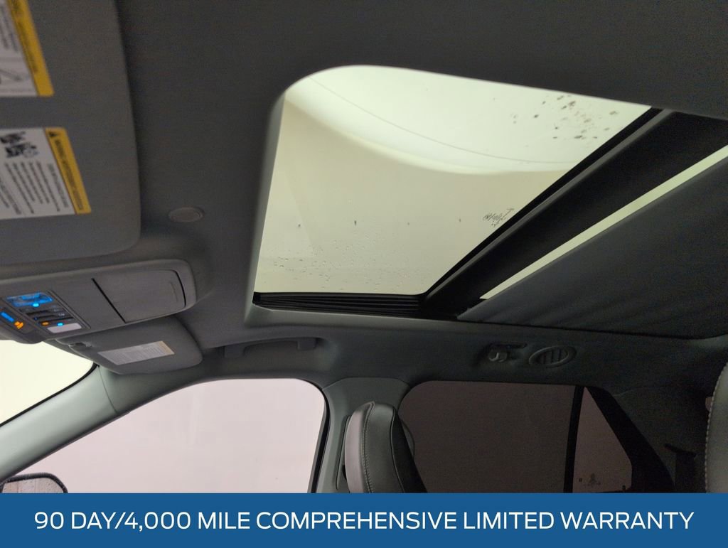 Certified 2022 Ford Explorer XLT w/ Equipment Group 202A image 16