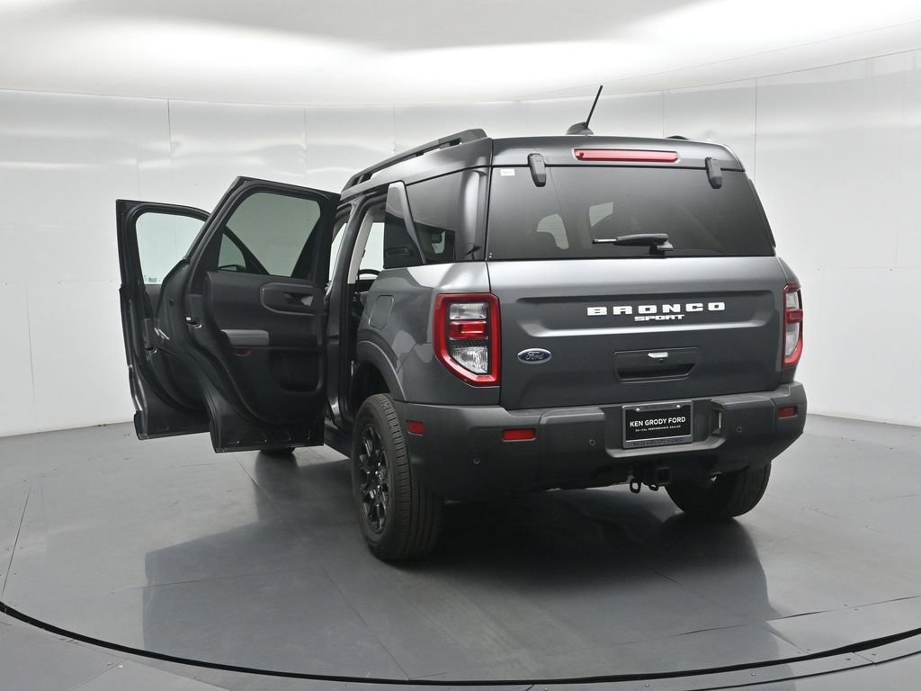 Certified 2025 Ford Bronco Sport Badlands AWD/4WD image 33