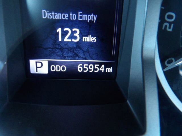 Used 2020 Toyota Tacoma Limited image 36