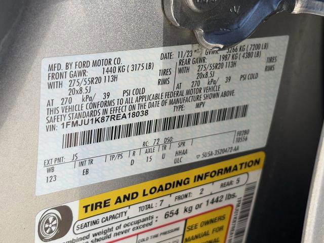 Certified 2024 Ford Expedition Limited image 34