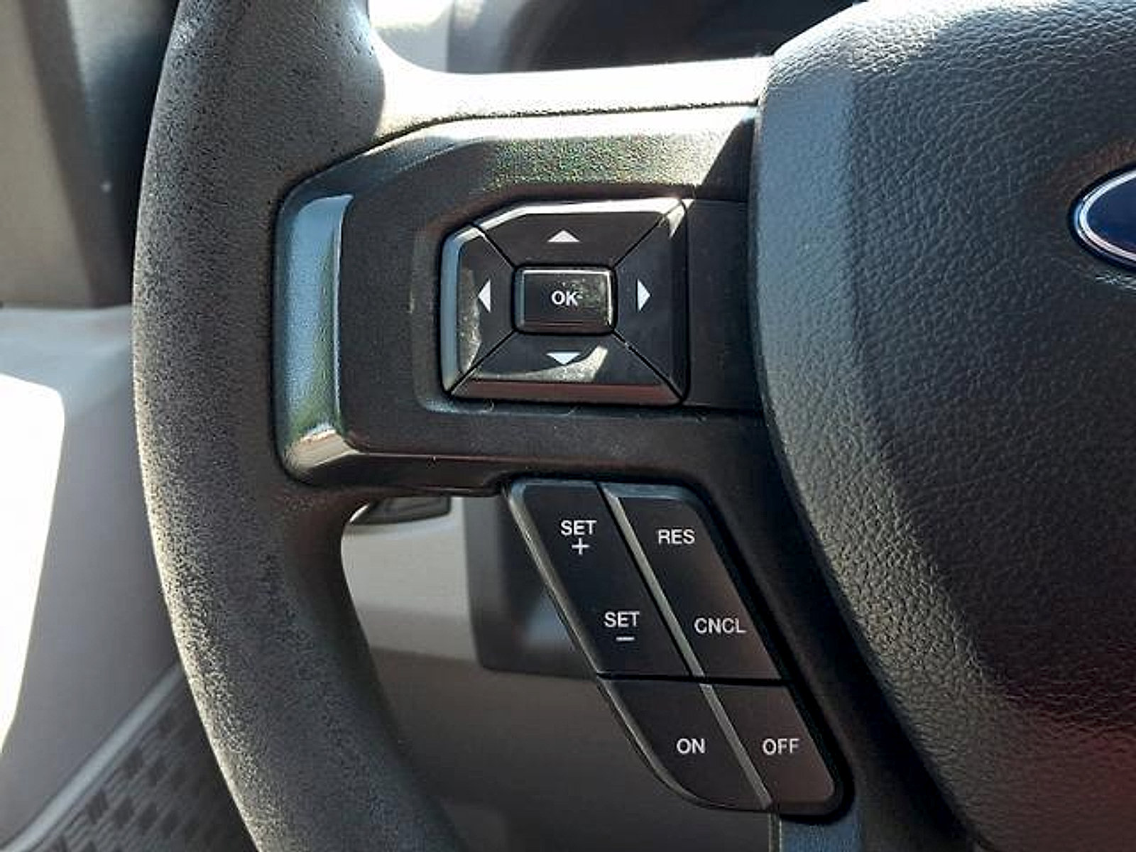 Certified 2022 Ford E-350 and Econoline 350 Super Duty w/ Power Windows & Locks Group RWD image 22