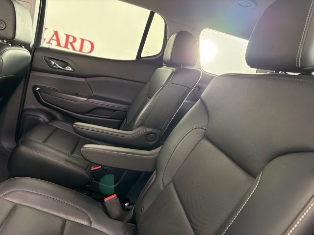 Used 2020 GMC Acadia SLT w/ Premium Package FWD image 30