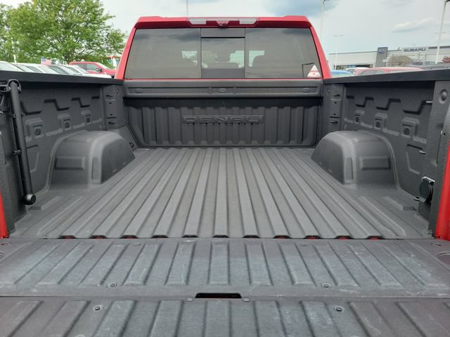 Used 2024 GMC Sierra 1500 Denali w/ Technology Package AWD/4WD image 29