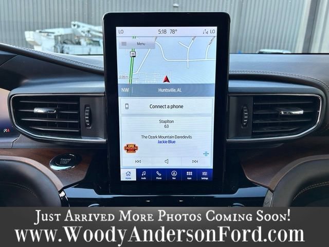 Certified 2022 Ford Explorer King Ranch w/ Premium Technology Package AWD/4WD image 13