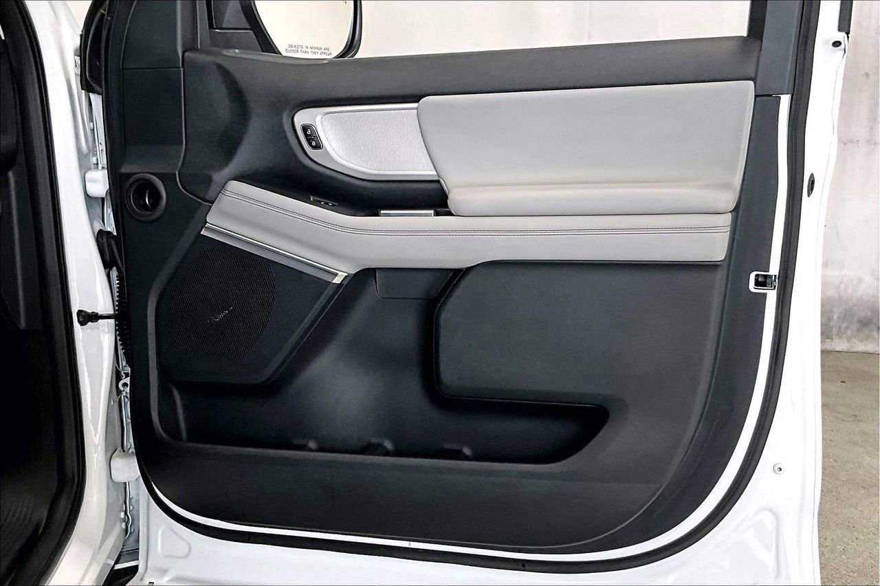 Certified 2025 Ford Expedition Max Active image 27