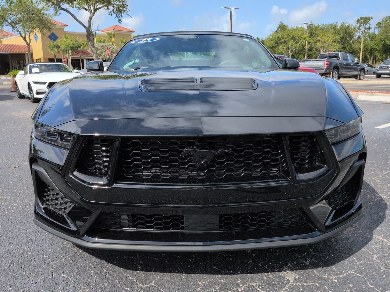 Certified 2025 Ford Mustang GT Premium RWD image 9