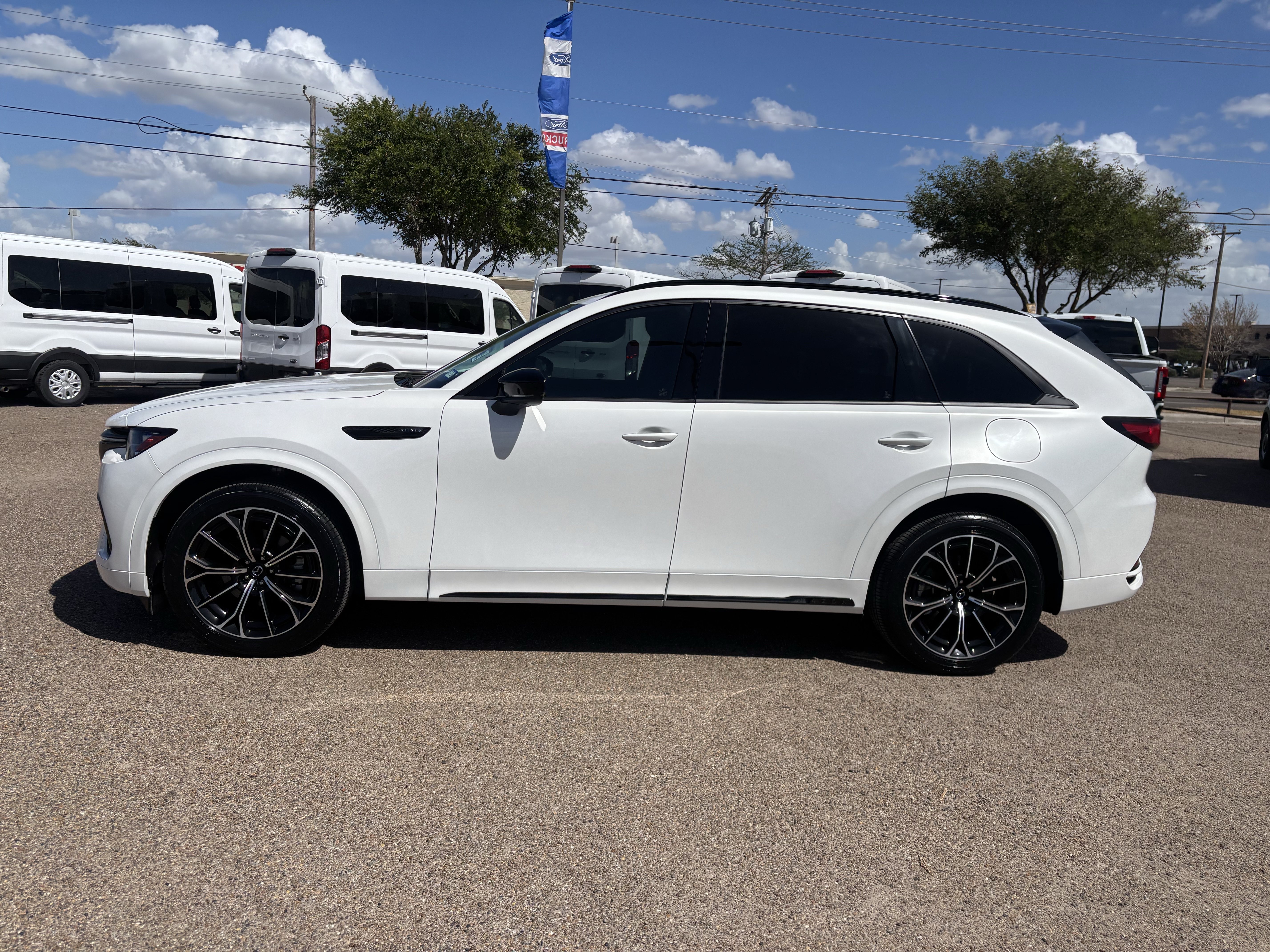 Used 2025 MAZDA CX-70 3.3 Turbo S w/ Premium Package AWD/4WD image 2