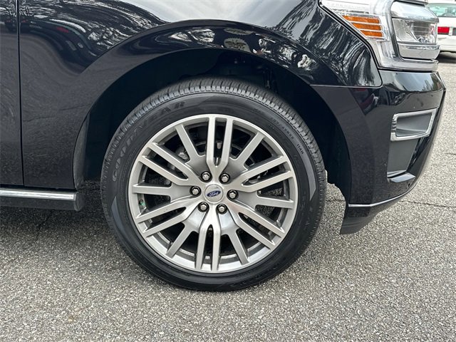 Certified 2022 Ford Expedition Max Platinum image 12