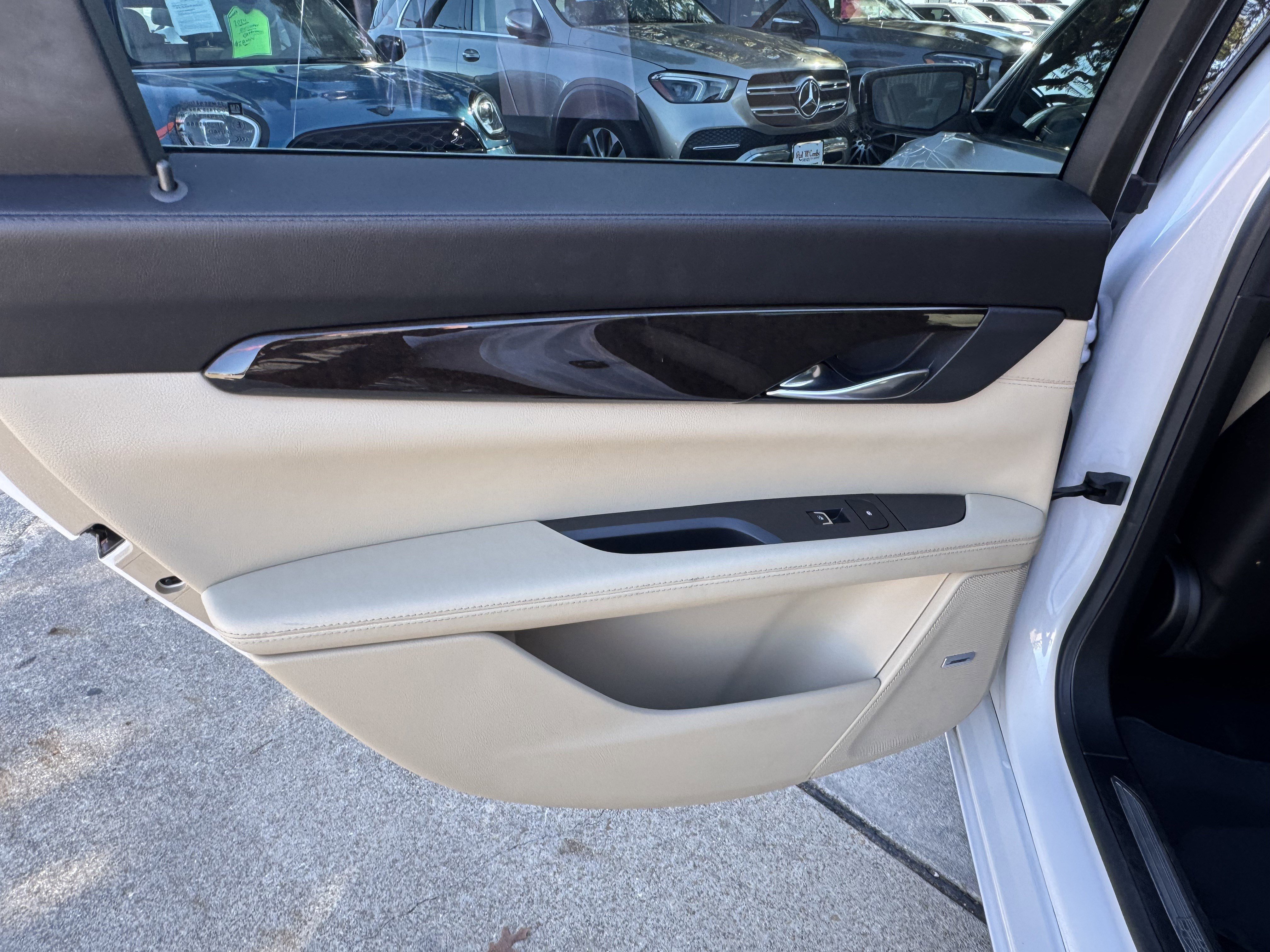 Used 2019 Cadillac CT6 Luxury w/ Driver Awareness Package image 15