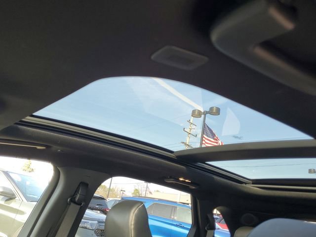 Certified 2023 Ford Edge ST w/ Equipment Group 401A image 13