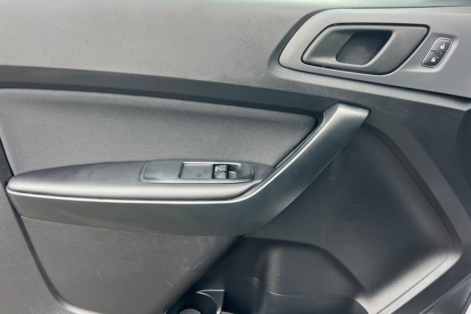 Certified 2020 Ford Ranger XL w/ Equipment Group 101A Mid image 12