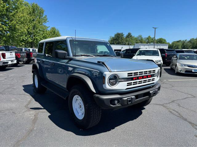 Certified 2025 Ford Bronco Heritage Edition AWD/4WD image 8