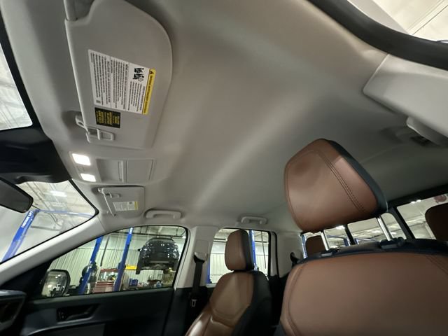 Certified 2023 Ford Maverick Lariat w/ Lariat Luxury Package AWD/4WD image 20