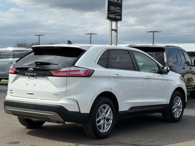 Certified 2023 Ford Edge SEL w/ Convenience Package AWD/4WD image 40