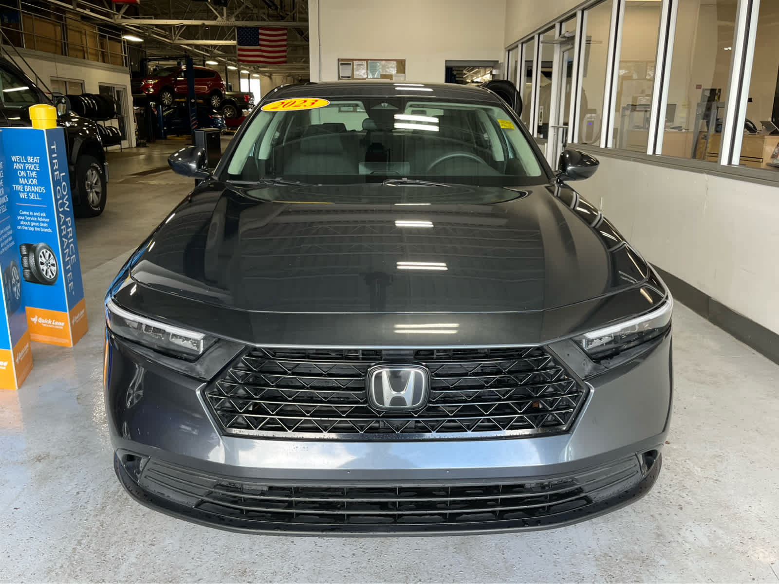 Used 2023 Honda Accord EX image 3