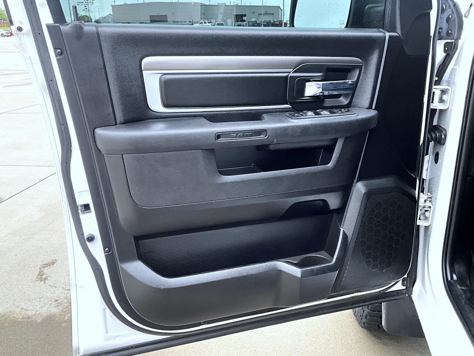 Used 2021 RAM 1500 Warlock AWD/4WD image 9
