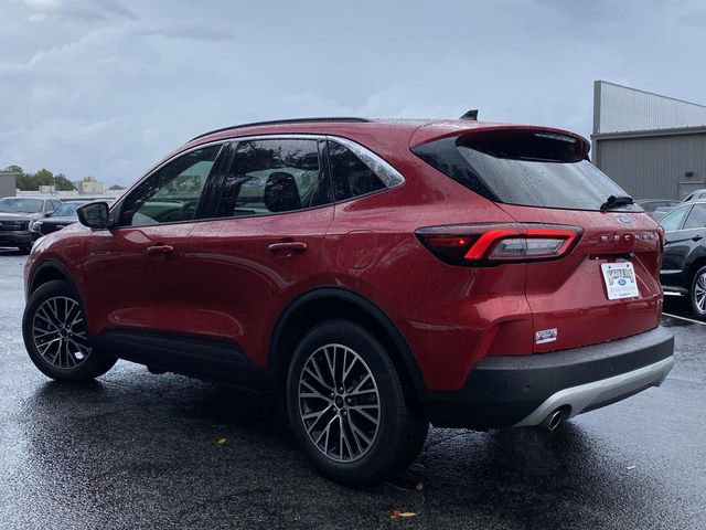 Certified 2023 Ford Escape SE image 6