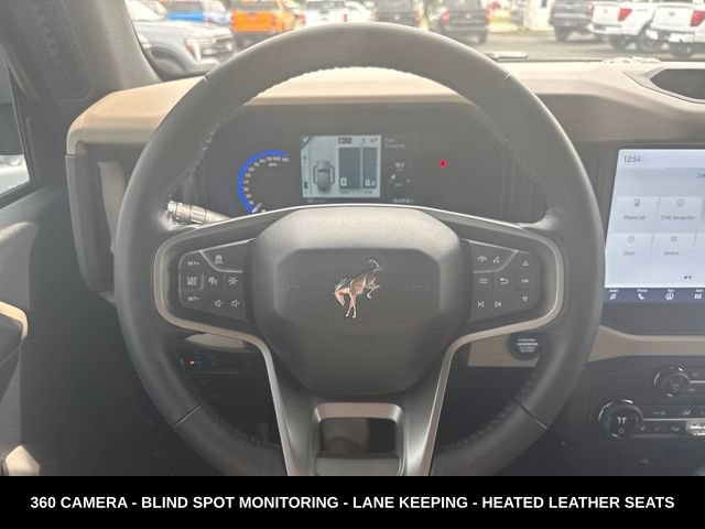Certified 2023 Ford Bronco Wildtrak AWD/4WD image 3