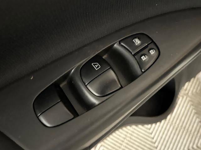 Used 2019 Nissan Sentra SV FWD image 16