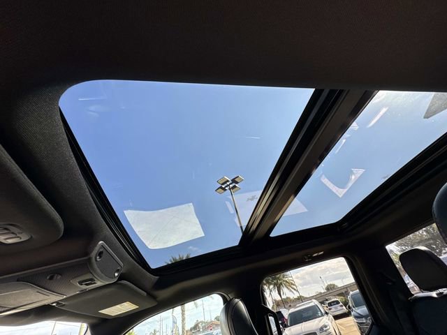 Certified 2020 Ford F150 Platinum w/ Equipment Group 701A Luxury image 29