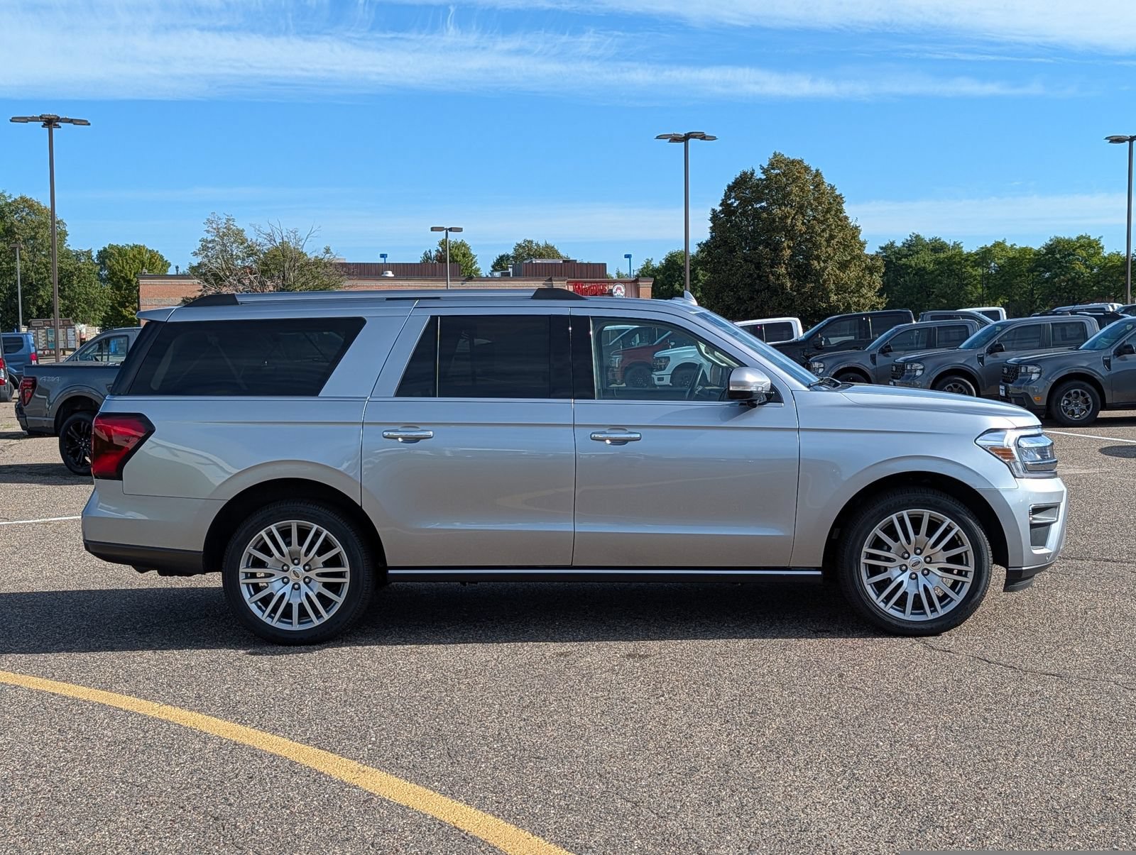 Certified 2024 Ford Expedition Max Limited AWD/4WD image 9
