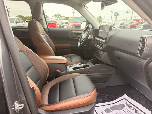 Certified 2025 Ford Bronco Sport Outer Banks w/ Outer Banks Tech Package+ AWD/4WD image 31