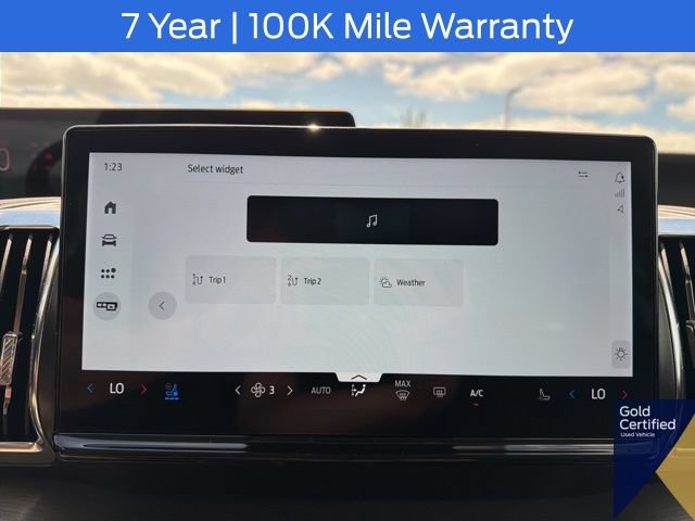 Certified 2025 Ford Expedition Platinum AWD/4WD image 45