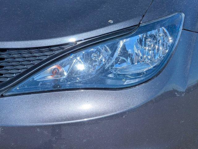 Used 2023 Chrysler Voyager LX FWD image 10