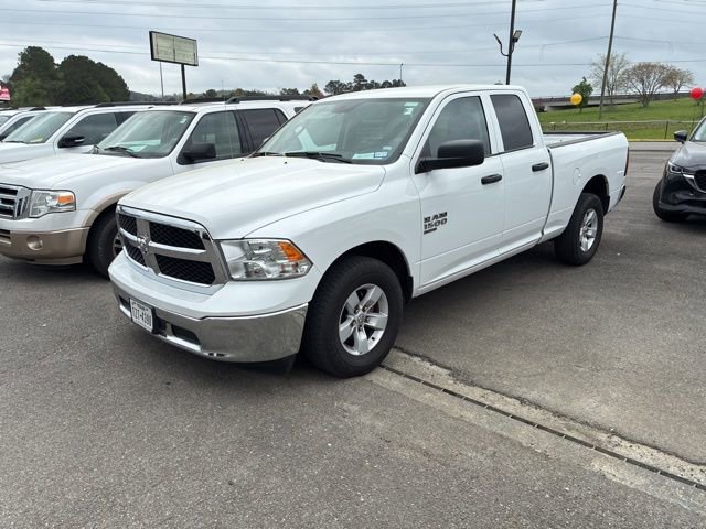 Used 2024 RAM 1500 Classic SLT image 4