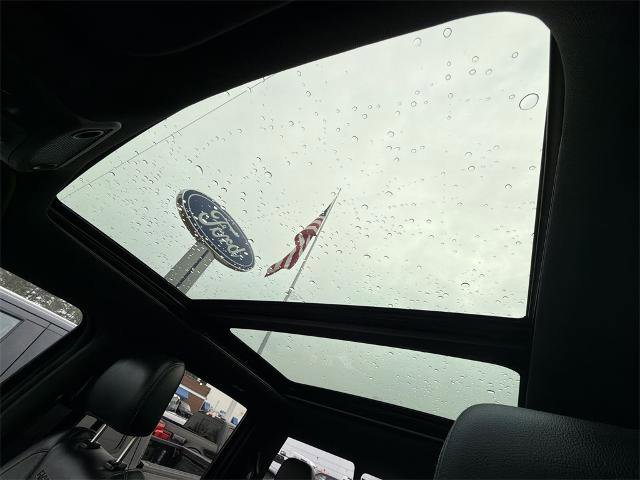 Certified 2018 Ford F150 Raptor w/ Equipment Group 802A Luxury image 13