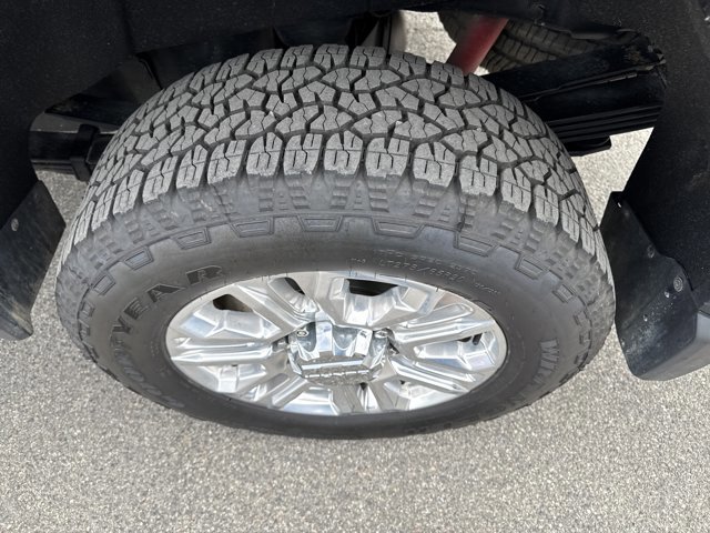 Used 2023 GMC Sierra 3500 Denali w/ Denali Ultimate Package AWD/4WD image 22