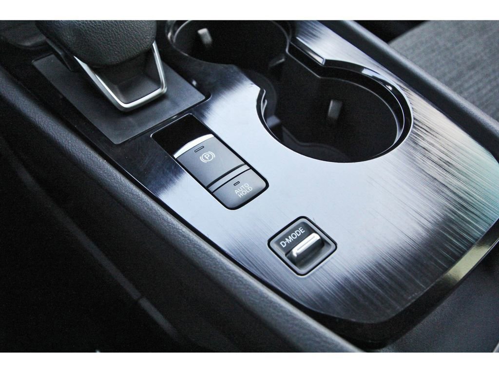 Used 2023 Nissan Rogue SV FWD image 27