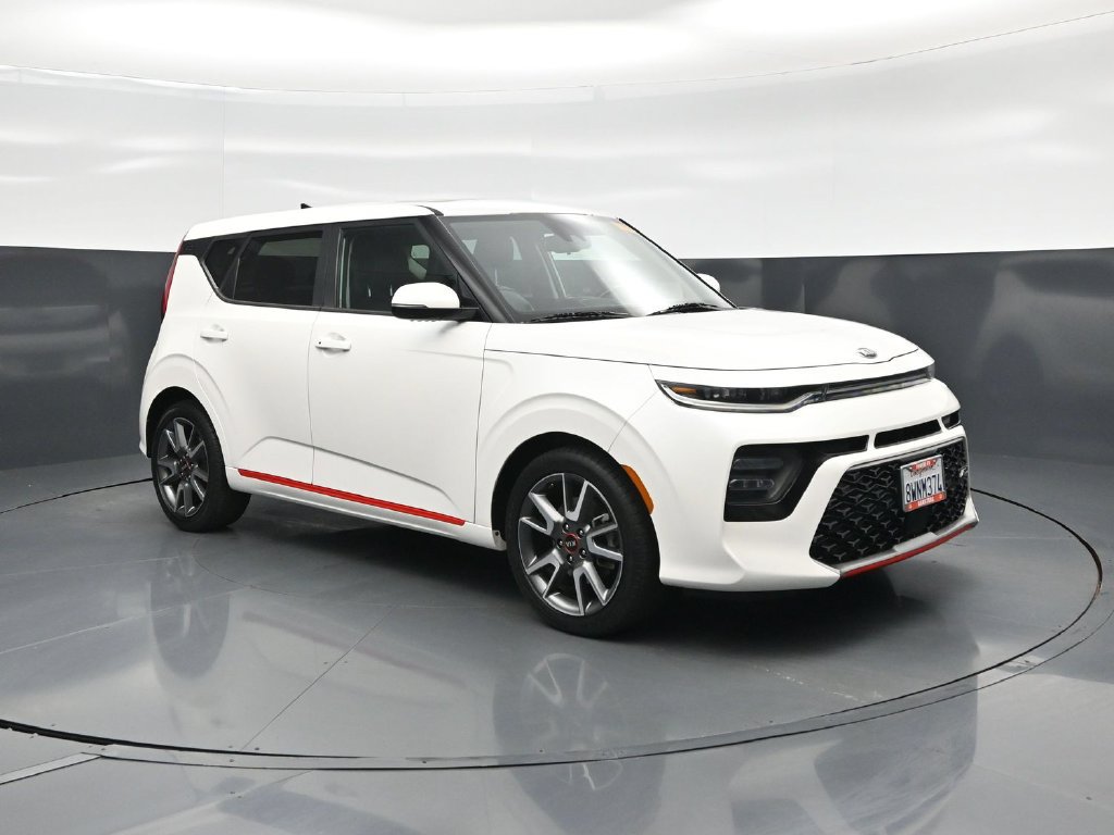 Used 2021 Kia Soul Turbo FWD image 24