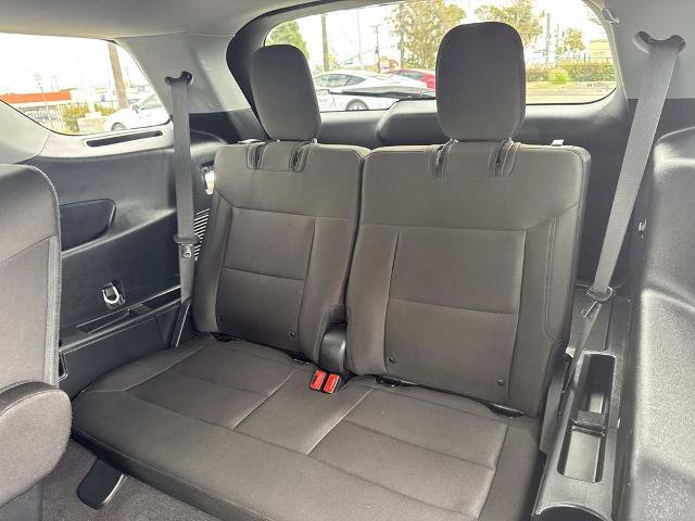 Certified 2023 Ford Explorer XLT RWD image 27