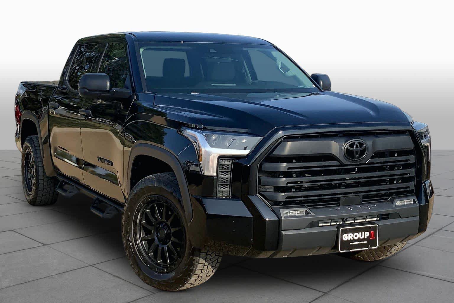 Used 2023 Toyota Tundra SR5 AWD/4WD image 3