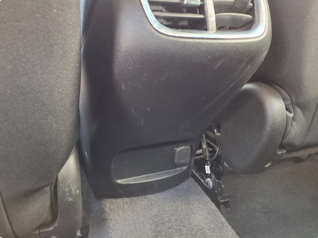 Used 2024 Chevrolet Malibu LT FWD image 27