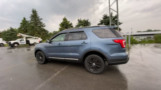 Certified 2018 Ford Explorer XLT AWD/4WD image 6