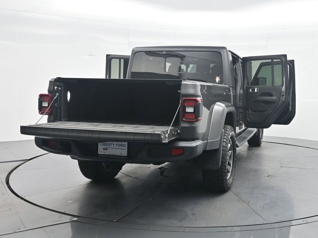 Used 2020 Jeep Gladiator Overland AWD/4WD image 43