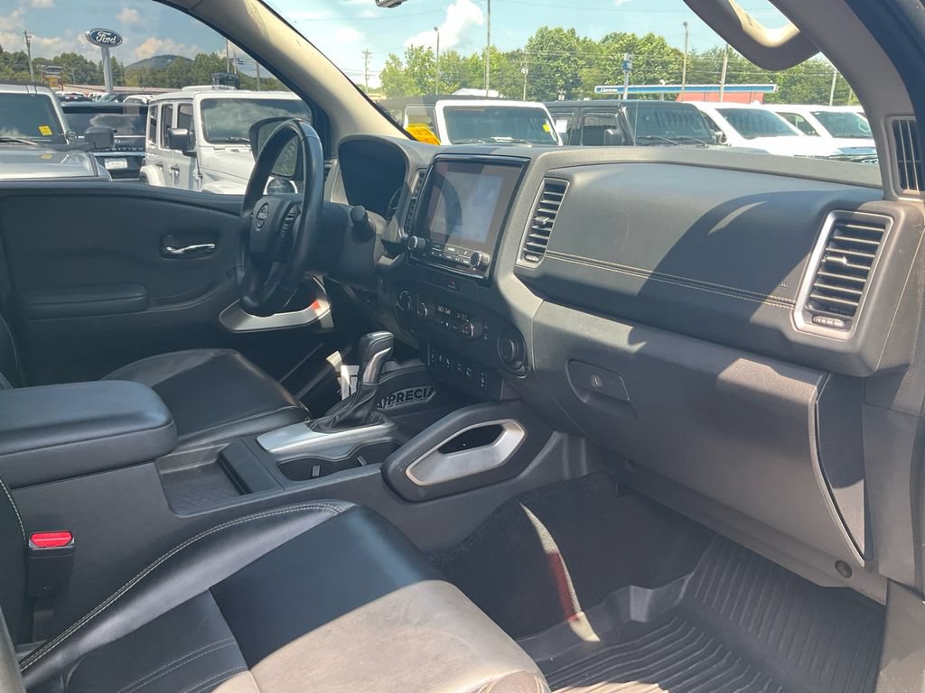 Used 2023 Nissan Frontier SV w/ SV Premium Package AWD/4WD image 11